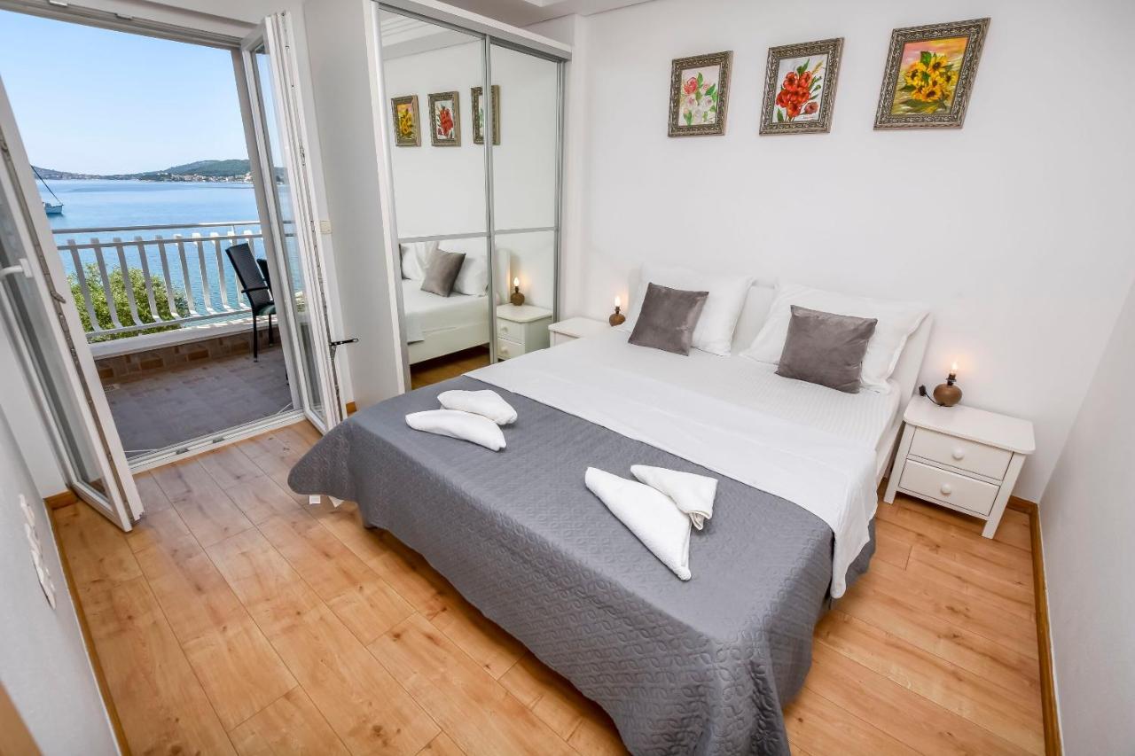 Apartments Silvana 로고즈니차 외부 사진