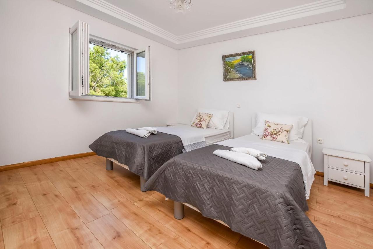 Apartments Silvana 로고즈니차 외부 사진