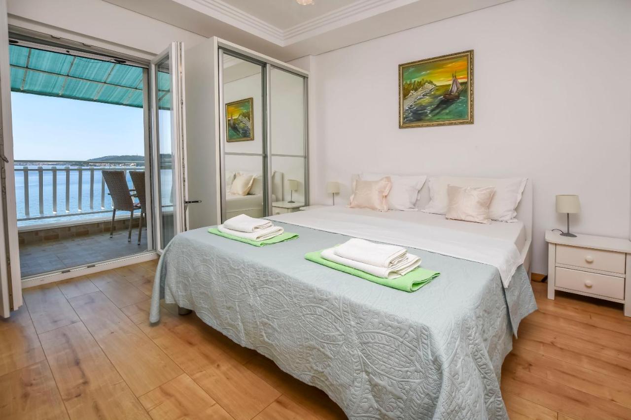 Apartments Silvana 로고즈니차 외부 사진